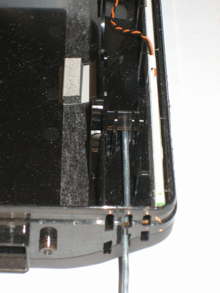 Seagate FreeAgent Pro positioning of wire.